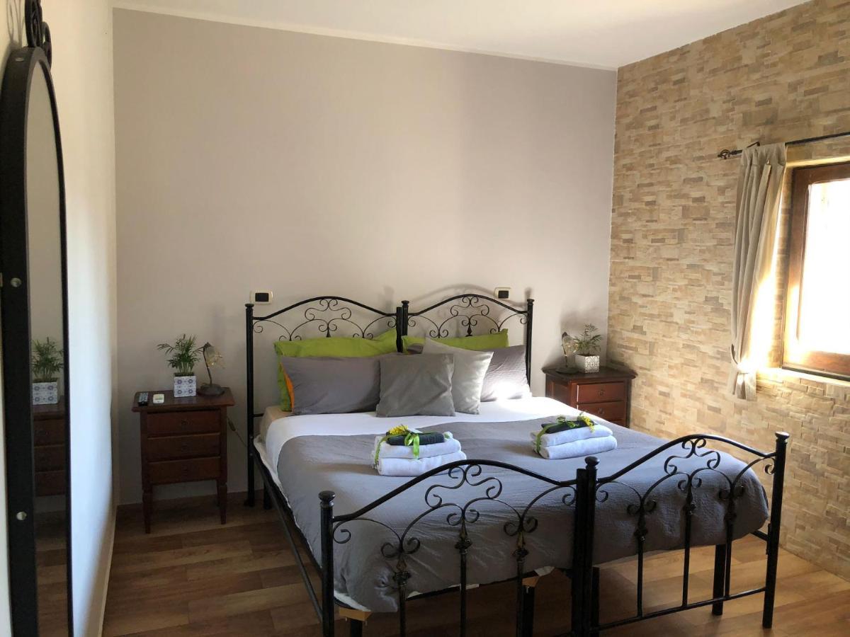 B&B Mandorla Amara Gioia Del Colle Luaran gambar