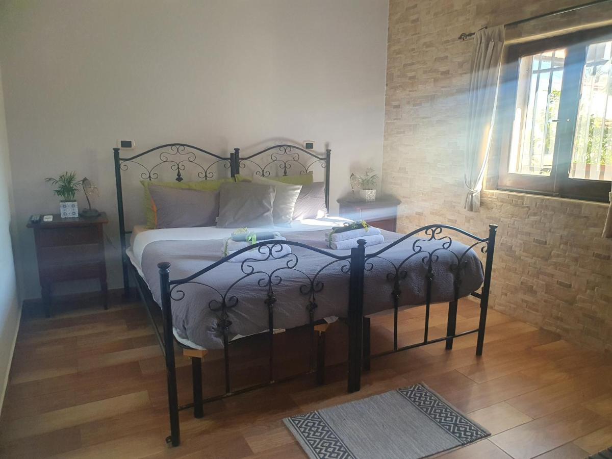 B&B Mandorla Amara Gioia Del Colle Luaran gambar