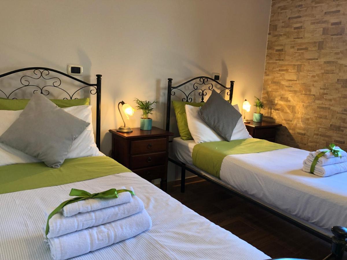 B&B Mandorla Amara Gioia Del Colle Luaran gambar