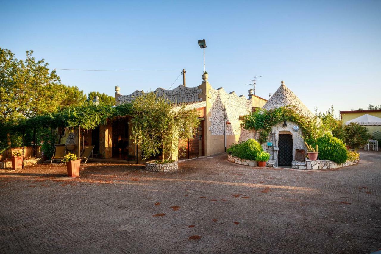 B&B Mandorla Amara Gioia Del Colle Luaran gambar